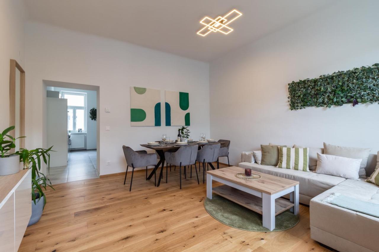 Cozy, Generous City Apartment - 10 Min To City-Centre - Contactless 24H Check-In Vídeň Exteriér fotografie