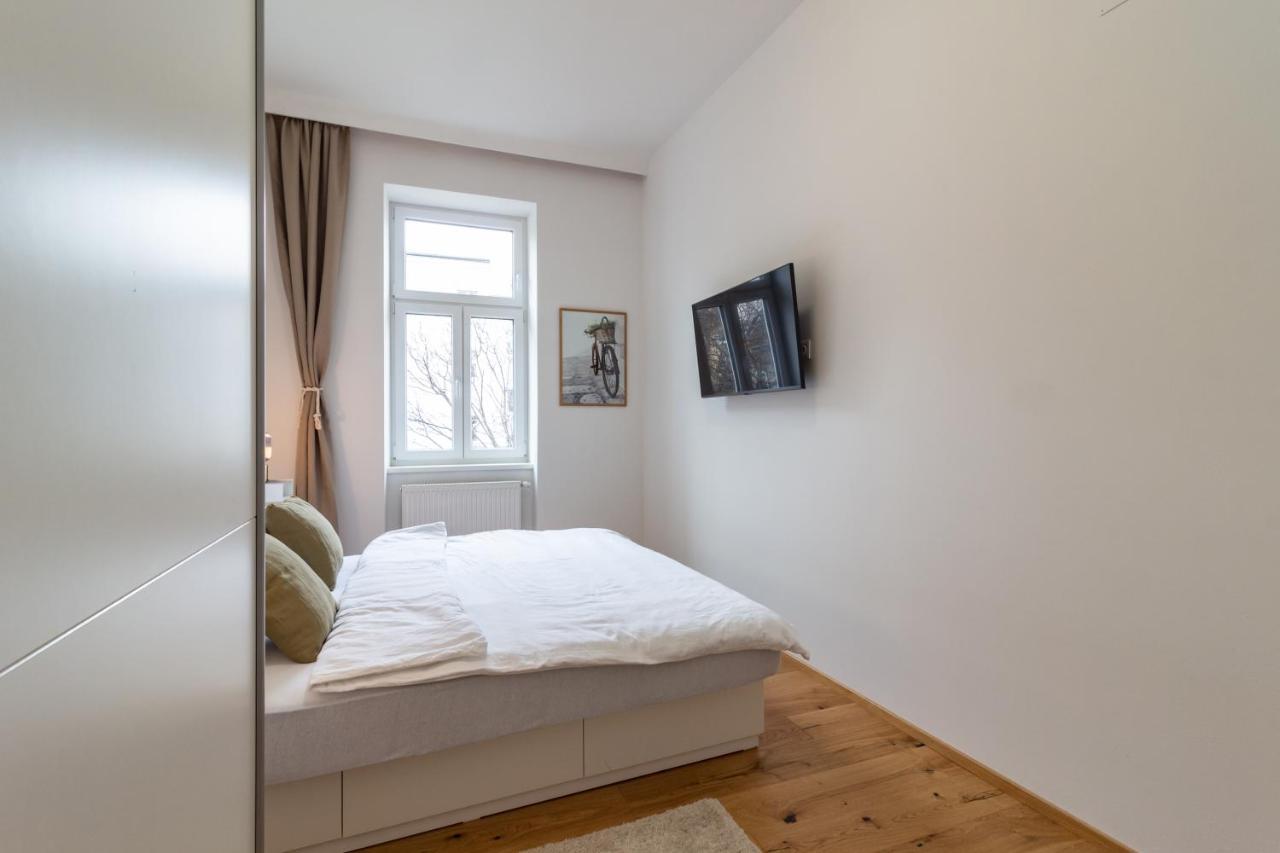 Cozy, Generous City Apartment - 10 Min To City-Centre - Contactless 24H Check-In Vídeň Exteriér fotografie